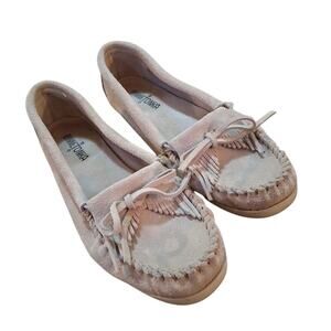 Minnetonka Women's Sand Color Size 10 Moccasins Rubber Soul Slip-On Shoes